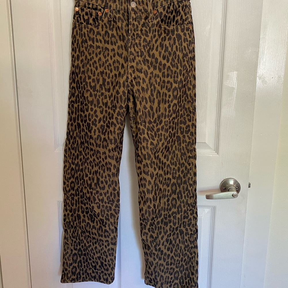 Levi’s Ribcage Straight; Animal Print; Corduroy